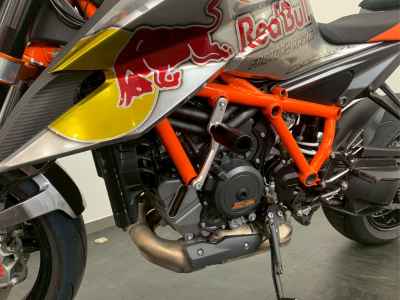 KTM 1290 Super Duke R 2021