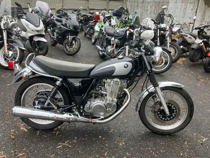 Yamaha SR400 FINAL Edition 2021