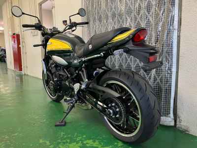 Kawasaki Z900RS 2024