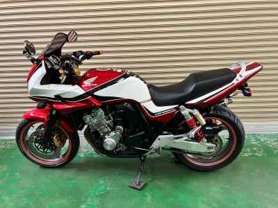 Honda CB400SFV 2010