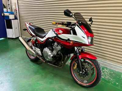 Honda CB400SFV 2010