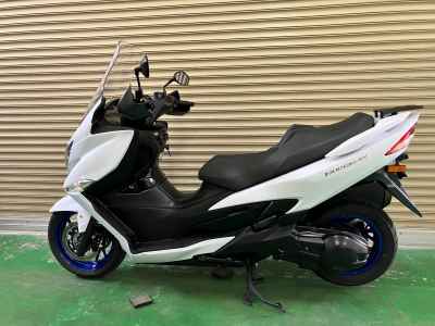 Suzuki Burgman 400 2021