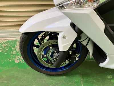 Suzuki Burgman 400 2021