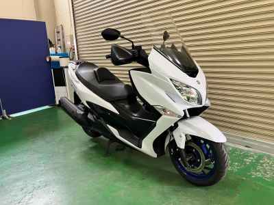 Suzuki Burgman 400 2021