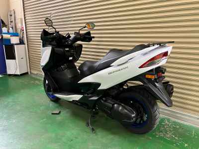 Suzuki Burgman 400 2021