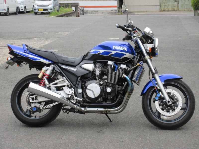 Yamaha XJR1300 2000
