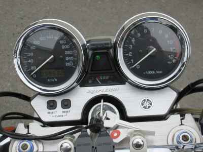 Yamaha XJR1300 2000