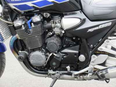 Yamaha XJR1300 2000