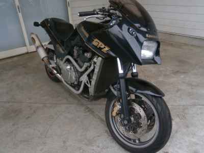 Kawasaki GPZ900R 1998