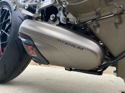 Ducati Streetfighter V4S 2024