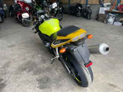 Yamaha YZF-R6 2003
