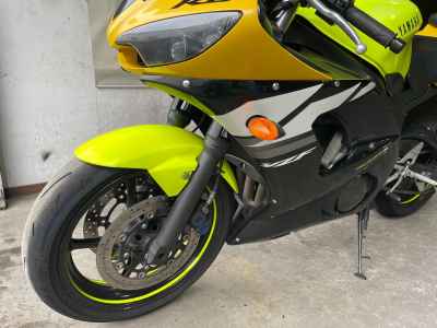 Yamaha YZF-R6 2003