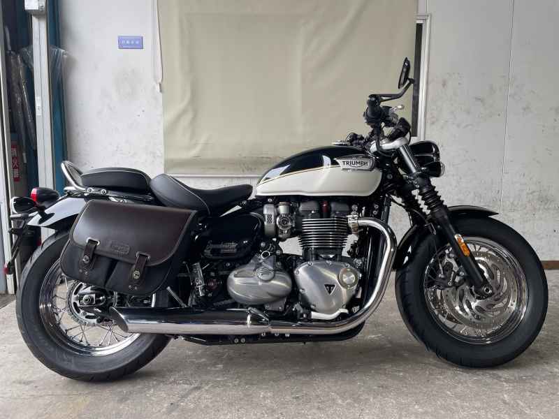 Triumph Bonneville T120 2021