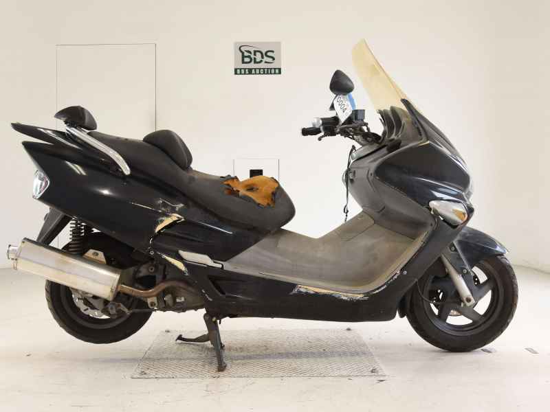 Honda Forza 2000