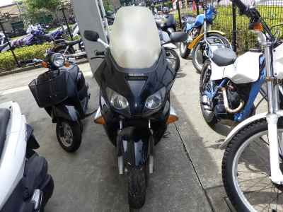Honda Forza 2000