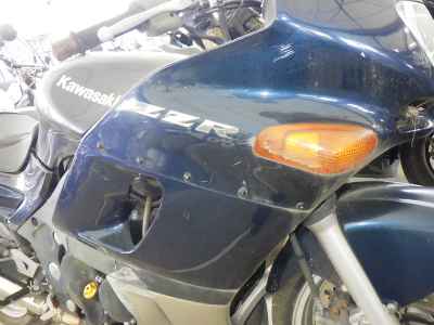 Kawasaki ZZR400 2005