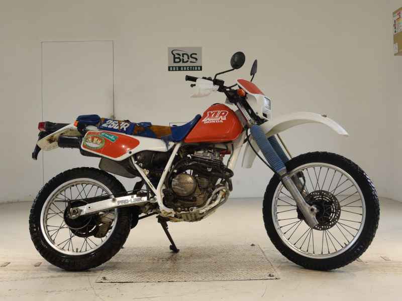 Honda XLR250 1987