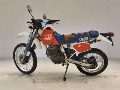 Honda XLR250 1987