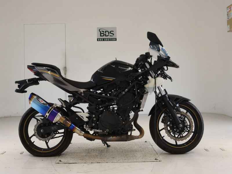 Kawasaki Ninja 400 2021