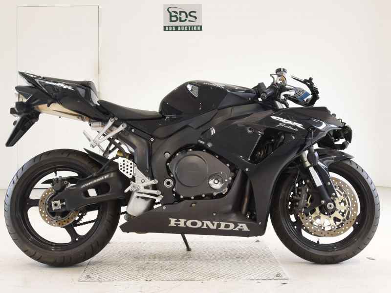 Honda CBR1000RR 2006