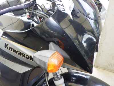Kawasaki GPZ900R 1990