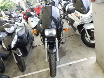Kawasaki GPZ900R 1990