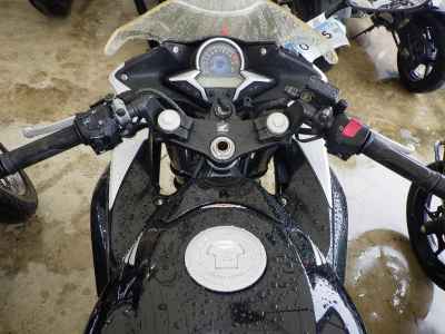 Honda CBR250R 2011