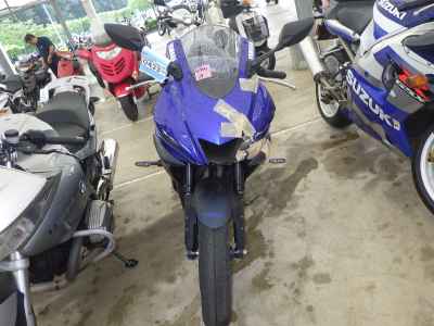 Yamaha YZF-R25 2022