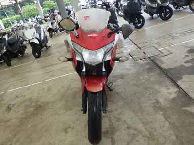 Honda CBR250R 2011