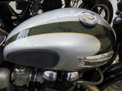 Triumph Bonneville T100 2012