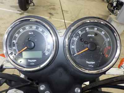 Triumph Bonneville T100 2012