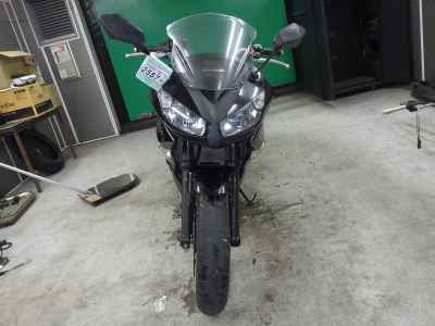 Kawasaki Ninja 400R 2011