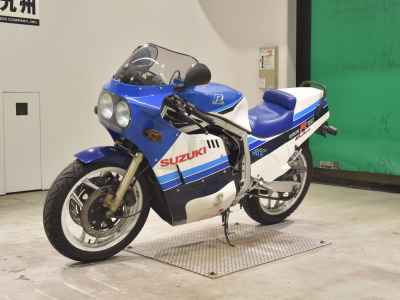 Suzuki GSX-R750 1986