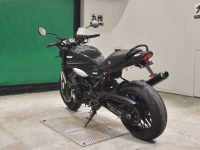 Kawasaki Z900RS 2018