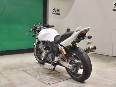 Honda CB400SFV 2009