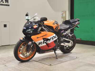 Honda CBR1000RR 2005
