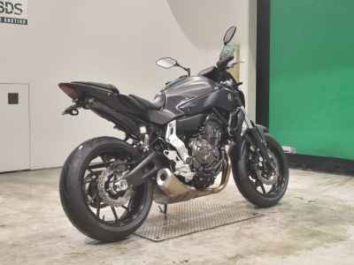 Yamaha MT-07 2015