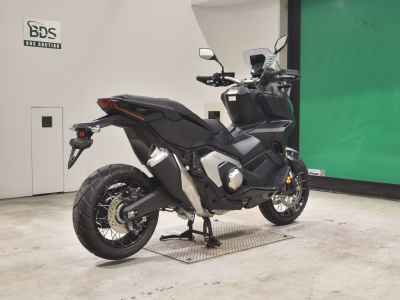 Honda X-Adv 750 2024