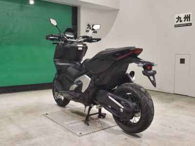 Honda X-Adv 750 2024