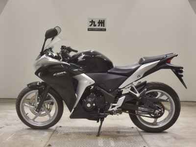 Honda CBR250R 2011
