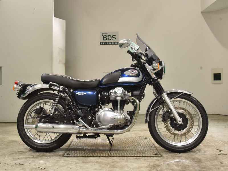Kawasaki W800 2021