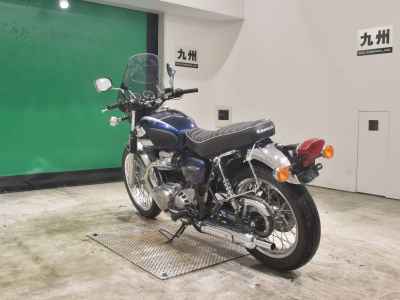 Kawasaki W800 2021