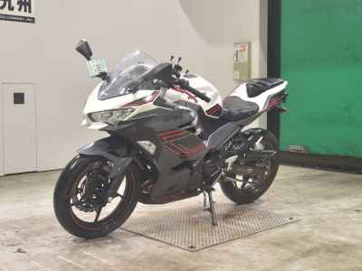 Kawasaki Ninja 400 2024
