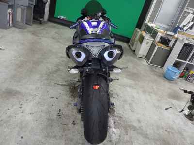 Yamaha YZF-R1 2012