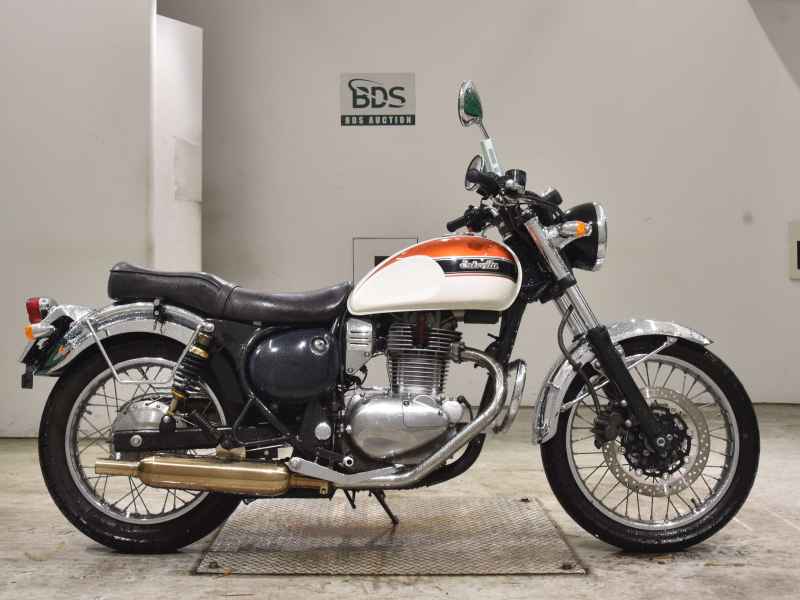 Kawasaki Estrella 2011