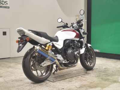Honda CB400SF 2018