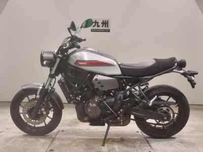 Yamaha XSR700 2022