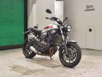 Yamaha XSR700 2022