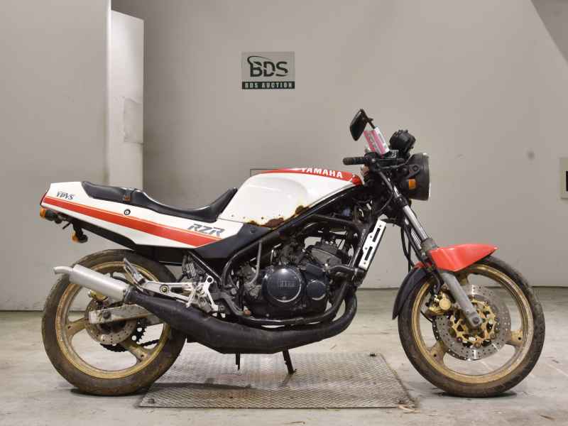 Yamaha RZ250R 1988