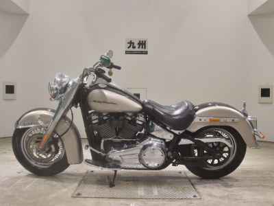 Harley-Davidson Deluxe FLDE1750 2018